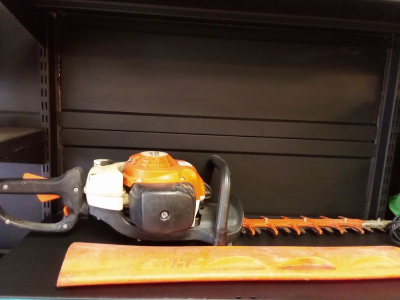 STIHL INDUSTRIAL HEDGE TRIMMER