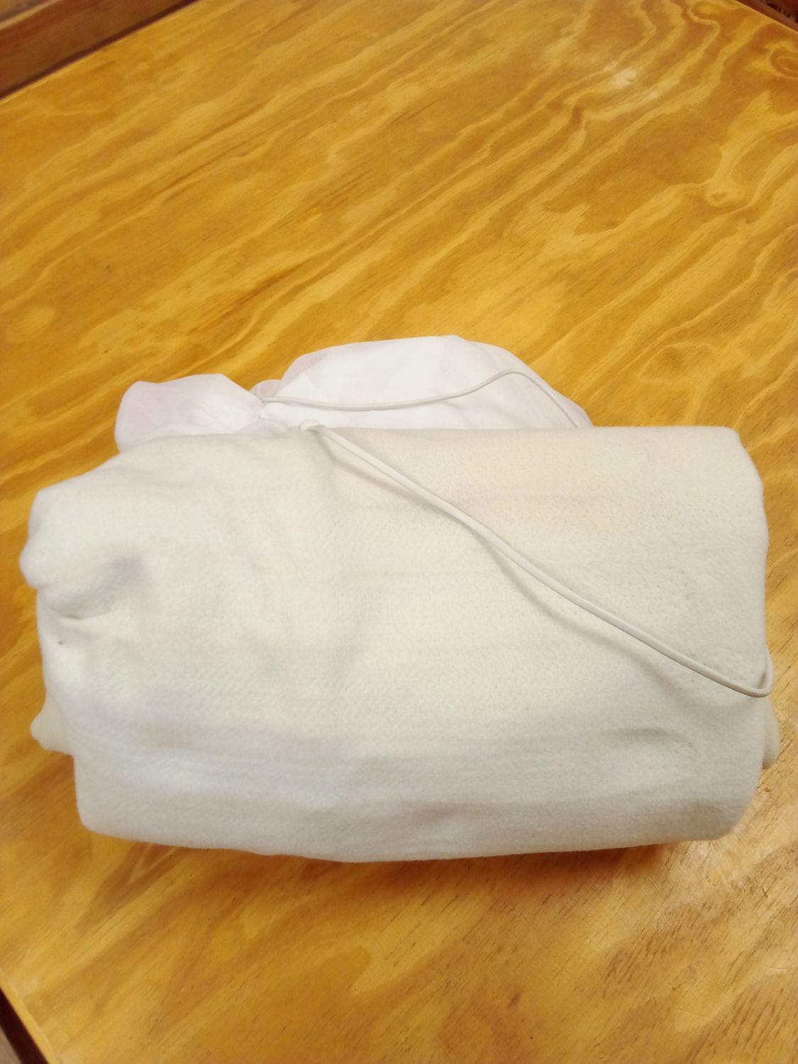 3/4 ELECTRIC BLANKET