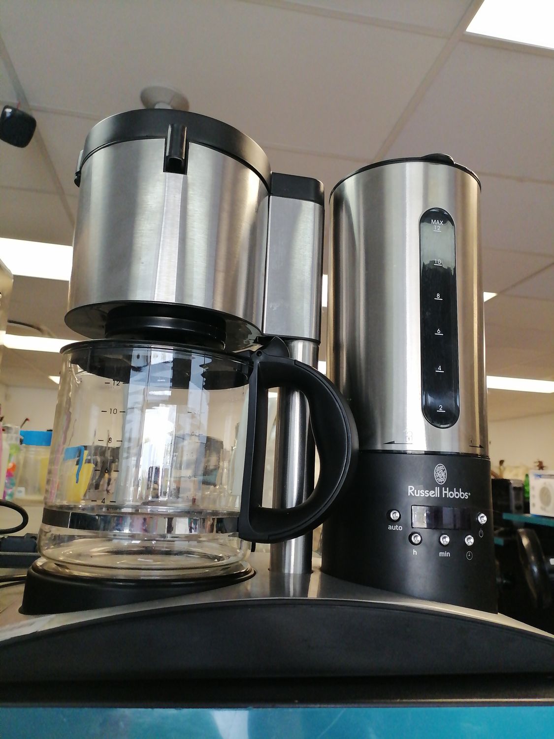 RUSSEL HOBBS COFFEE MACHINE