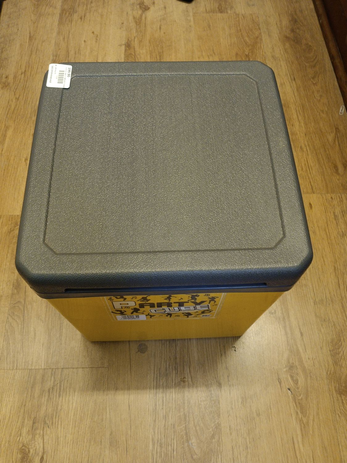 PARTY CUBE 25LT COOLER BOX