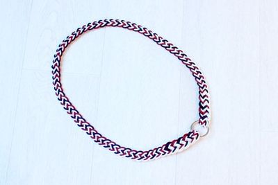 Collier d'encolure tressé (8 brins)  plat