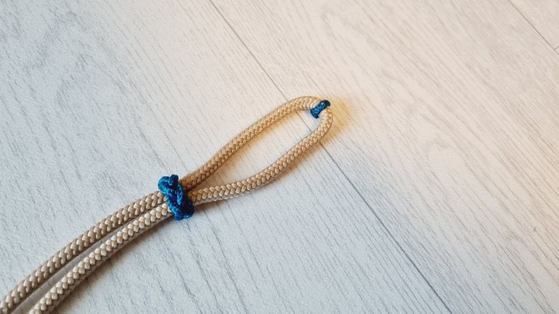 Collier d'encolure brisé avec tressage Epi - 1m80