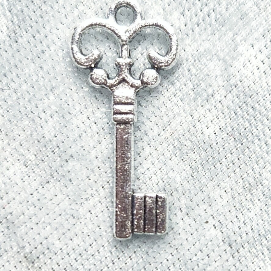 Key, Antique Silver