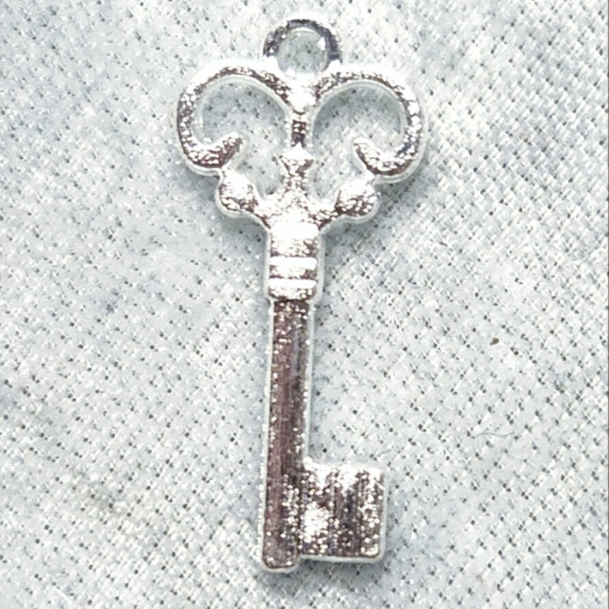 Key, Bright Silver