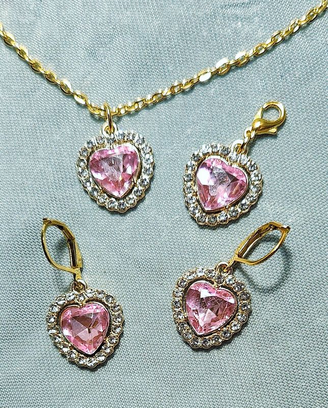 Pink Rhinestone Heart (Golden)
