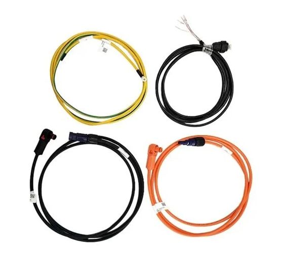 Growatt APX 5.0P-B1 Parallelkabel - Verbindung von zwei Säulen HV-Batterien Growatt APX 5.0P-B1 Parallelkabel - Verbindung von zwei Säulen HV-Batterien