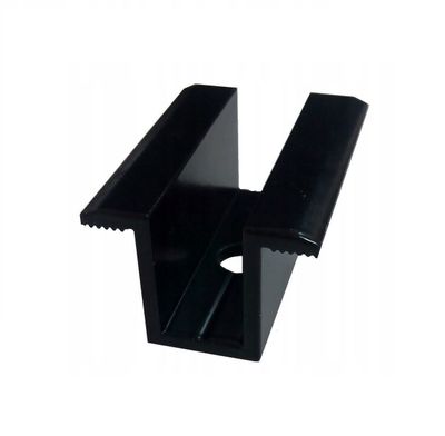 PV-Mittelklemme universal 30–40 mm schwarz eloxiert – mit oder ohne Montagematerial PV-Mittelklemme universal 30–40 mm schwarz eloxiert – mit oder ohne Montagematerial