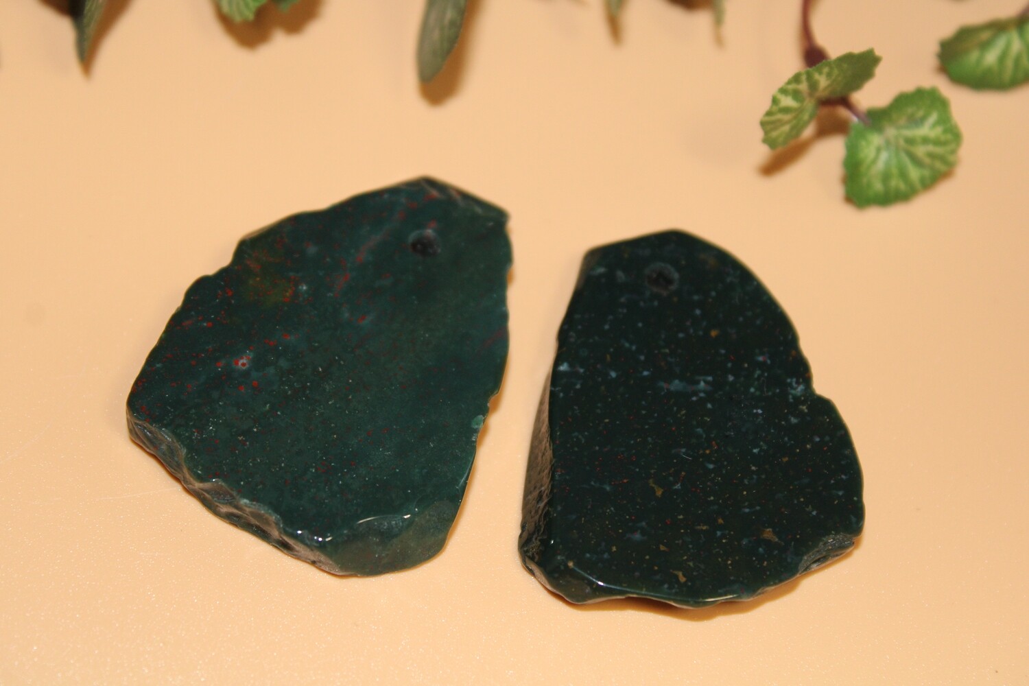 Heliotrop (Chalcedon)