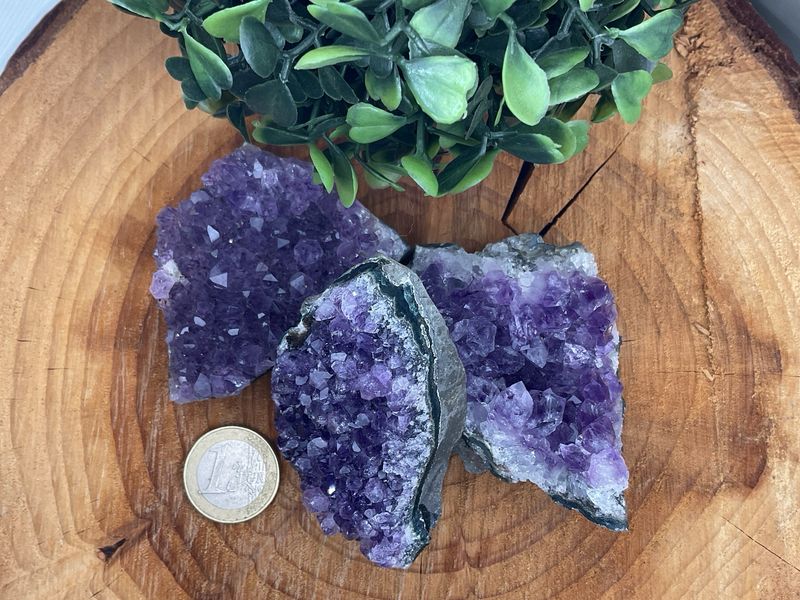 Amethyst(Quarz) Drusenstücke