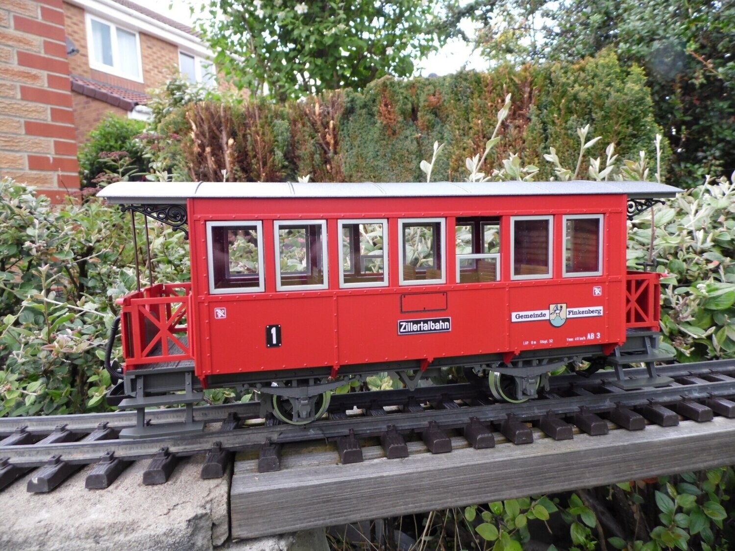 LGB 33210 Ziller valley passenger car