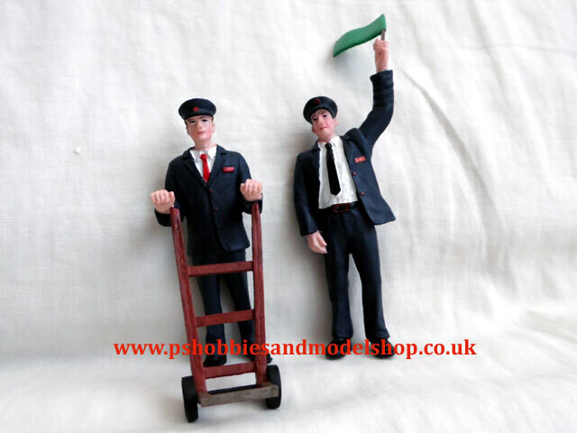Bachmann 22190 Station Staff