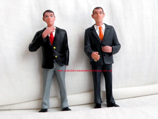 Bachmann 22141B Businessmen B