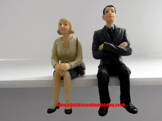 Bachmann 22183 Seated Figures