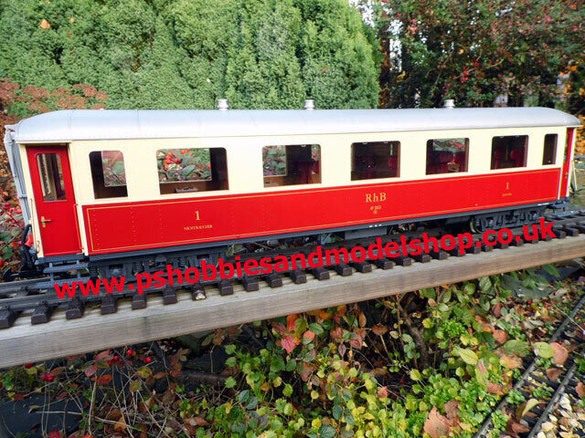 LGB 33521 RhB Salon Car