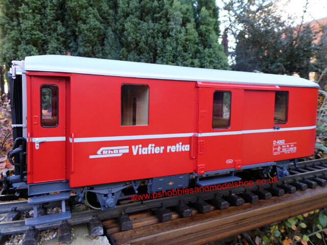 LGB 41841 RhB Baggage Car