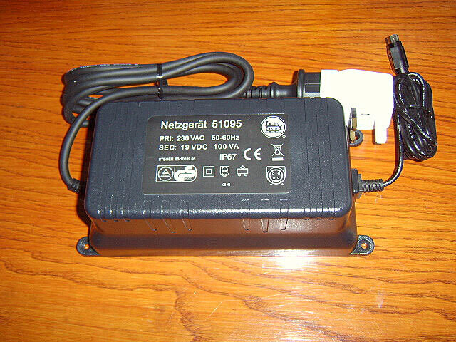 LGB 51095 100 Watt Switched power supply