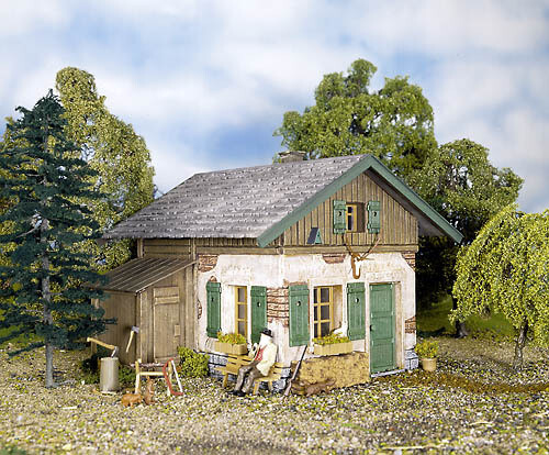 Pola G-331715 Ranger Station