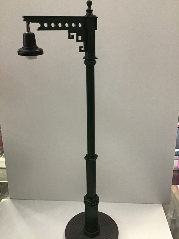 LGB 50550 Station Lamp
