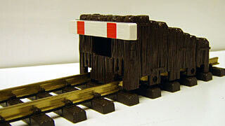 LGB 10310 Lighted 
Buffer Stop