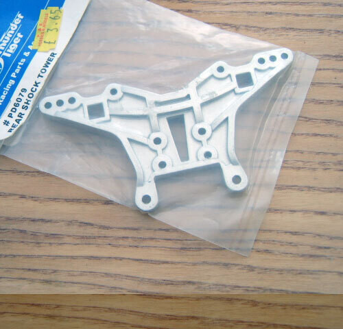Thunder Tiger PD6079 Shock Tower Rear SSK