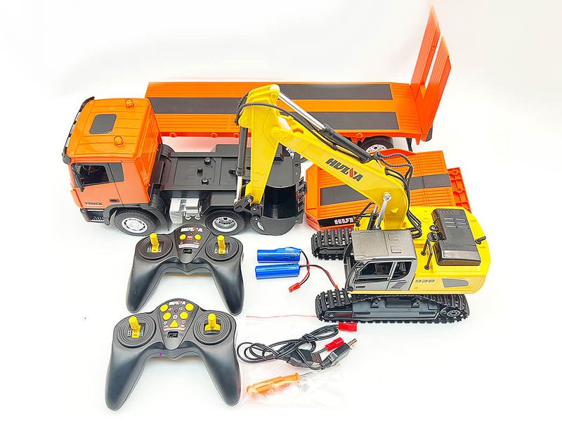 Huina 1319 Truck and working R/C Excavator set