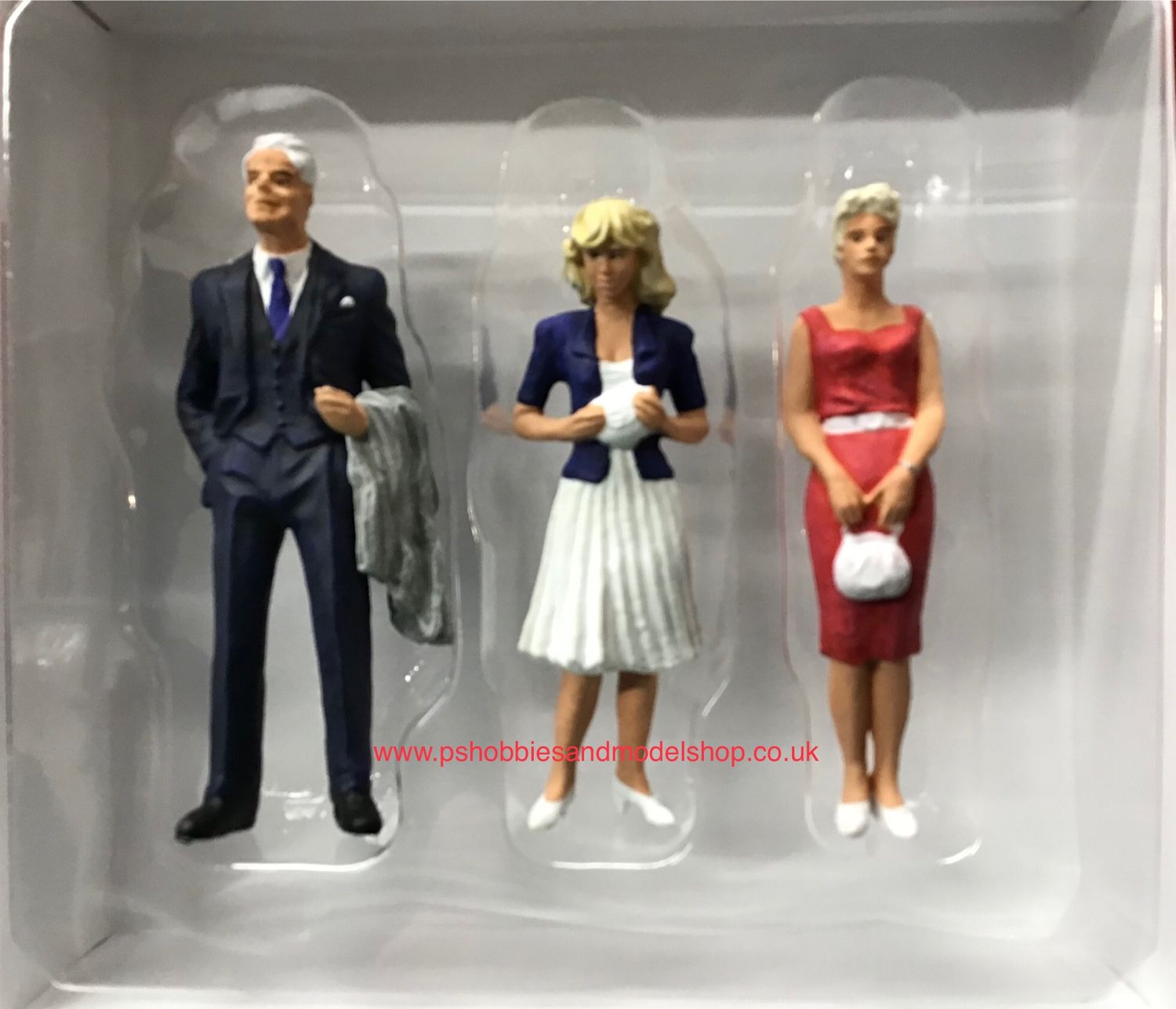 Preisser 45032 three standing figures