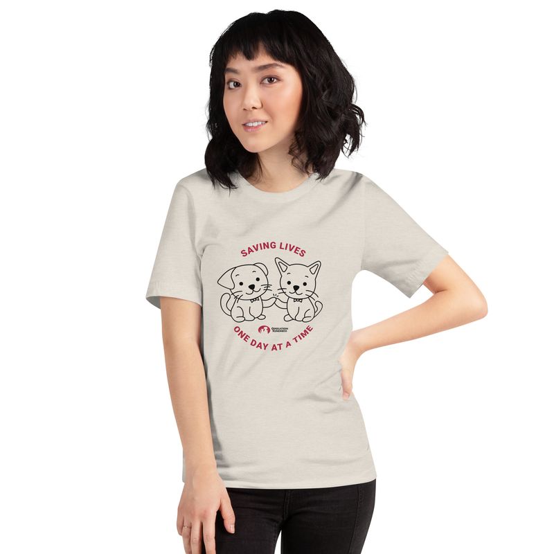 Saving Lives - Unisex t-shirt