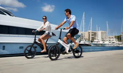 Vélo électrique léger et pliant en moins de 10 secondes Gocycle G4i la référence