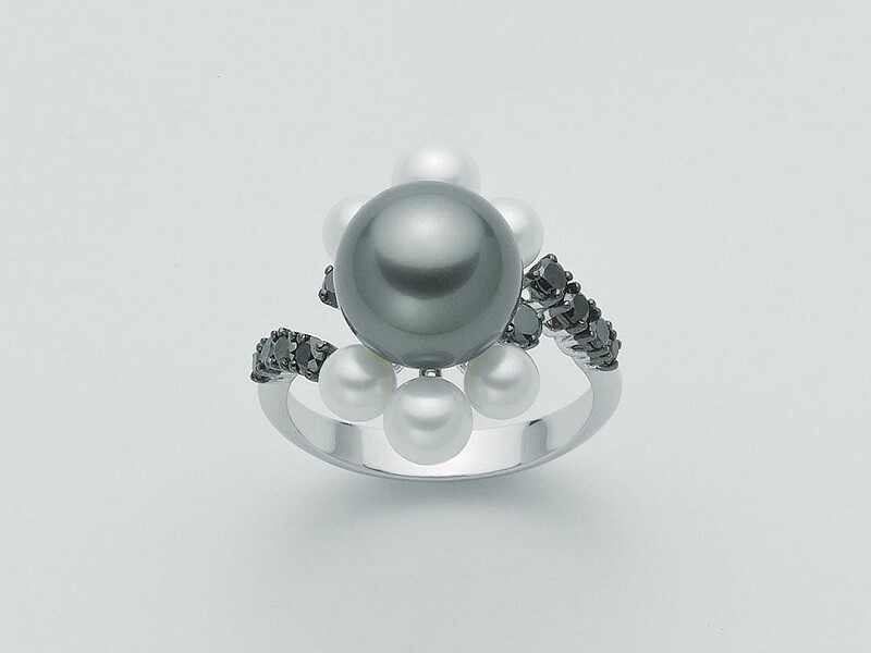 Anello con perle e diamanti - NIMEI