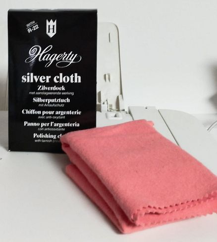Silver Cloth : panno di pulizia per l' argenteria - HAGERTY