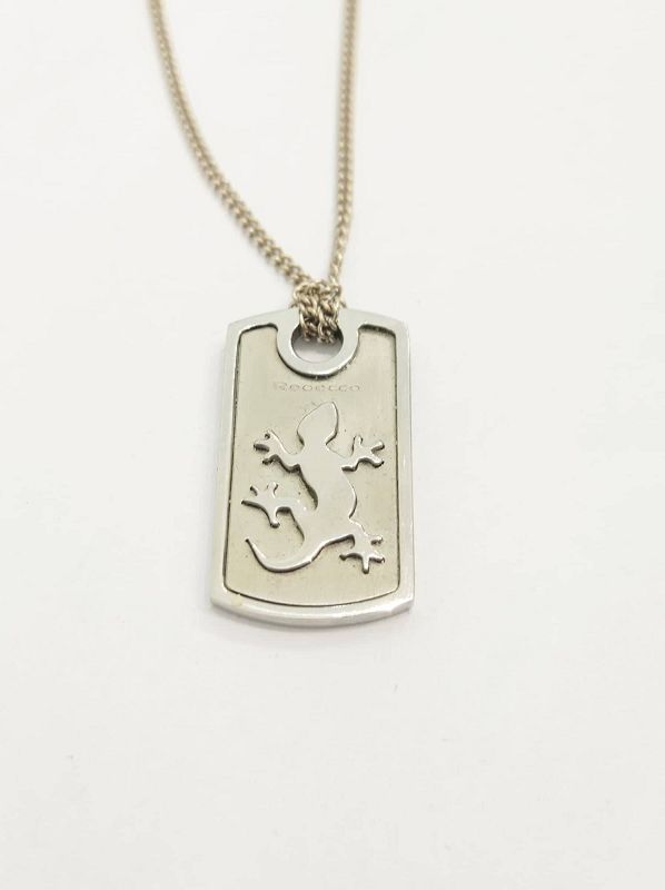 Collana Rebecca. Medaglia Geco. Acciaio - REBECCA