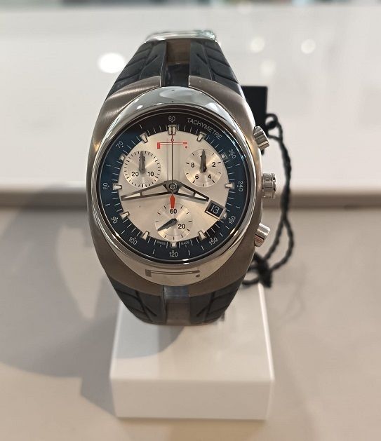 Orologio cronografo in caucciù - PZERO TEMPO PIRELLI Orologio cronografo in caucciù - PZERO TEMPO PIRELLI