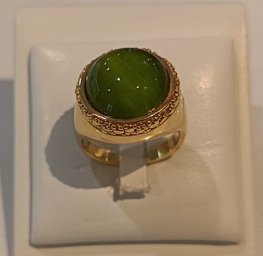 Anello in oro giallo18 kt e pietra quarzo verde peridoto - LABRIOLA Anello in oro giallo18 kt e pietra quarzo verde peridoto - LABRIOLA