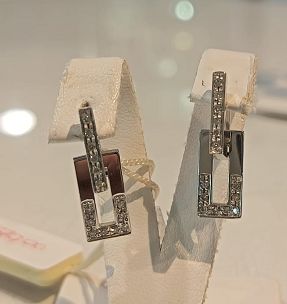 Orecchini in oro bianco 18 kt e diamanti - NIMEI Orecchini in oro bianco 18 kt e diamanti - NIMEI