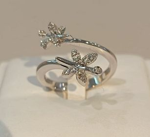 Anello in oro bianco 18 kt e diamanti - ARZANI Anello in oro bianco 18 kt e diamanti - ARZANI