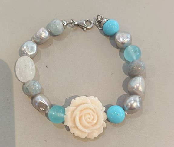 ​Bracciale in perle e pietre con chiusura in argento 925 - MILUNA