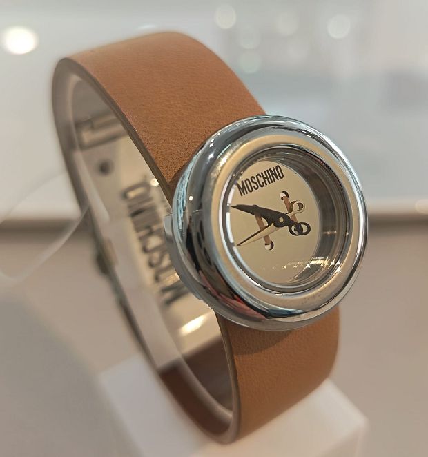 Orologio al quarzo - MOSCHINO