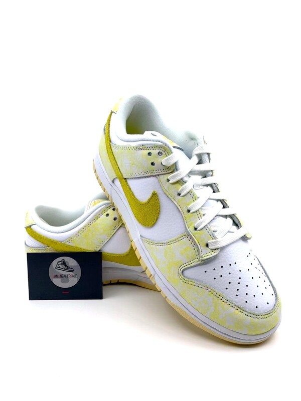 Nike Dunk Low Yellow Strike (W)