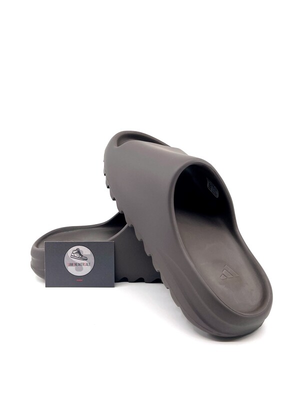Adidas Yeezy Slide Soot