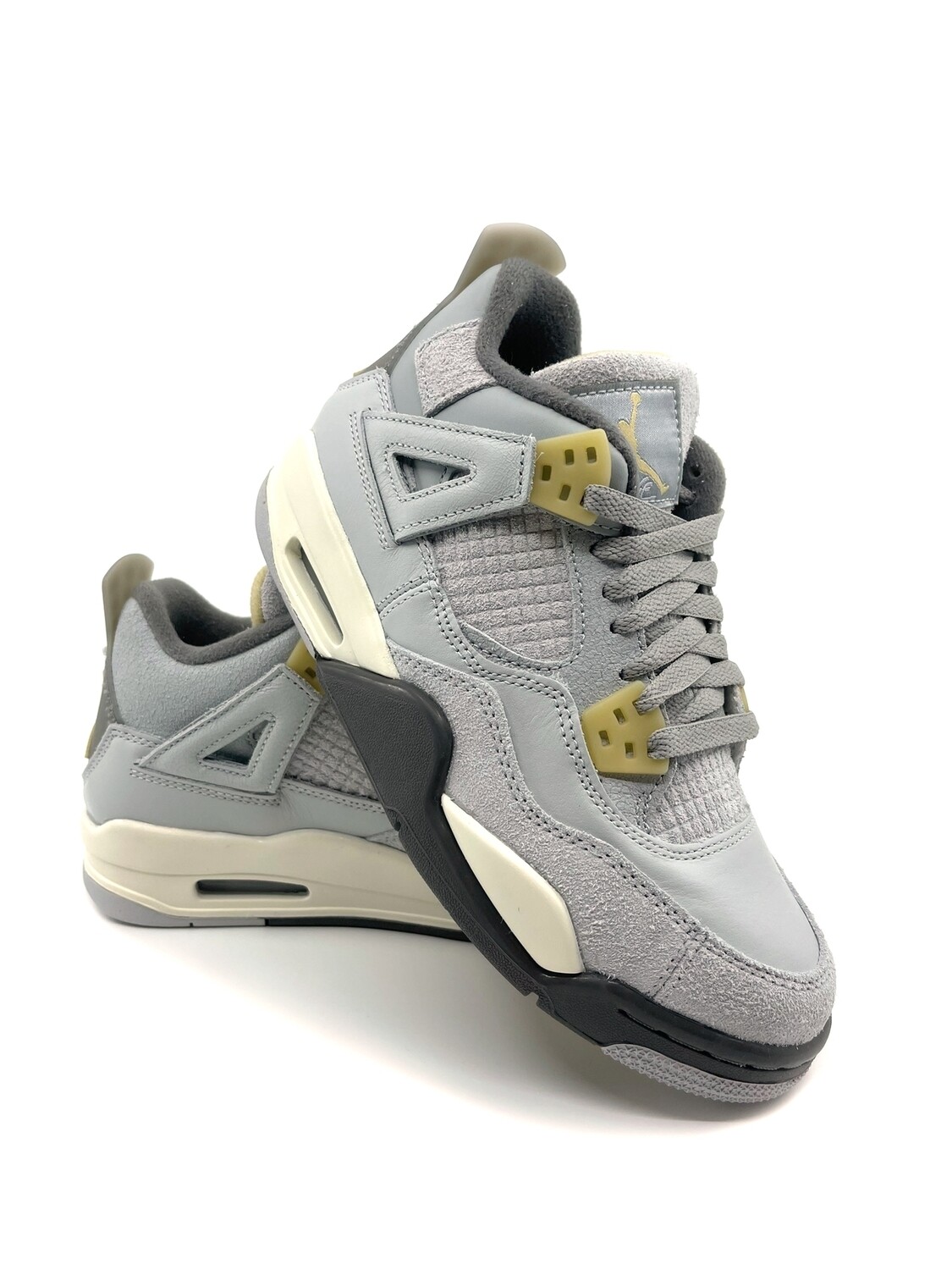Jordan 4 Retro SE Craft Photon Dust