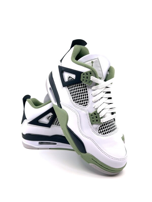 Jordan 4 Retro Seafoam (Women&#39;s)