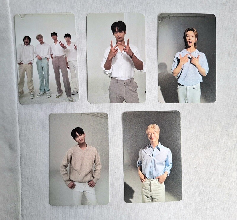 Shinee ‘DR.G X Shinee Behind the scenes’  Photocard set!