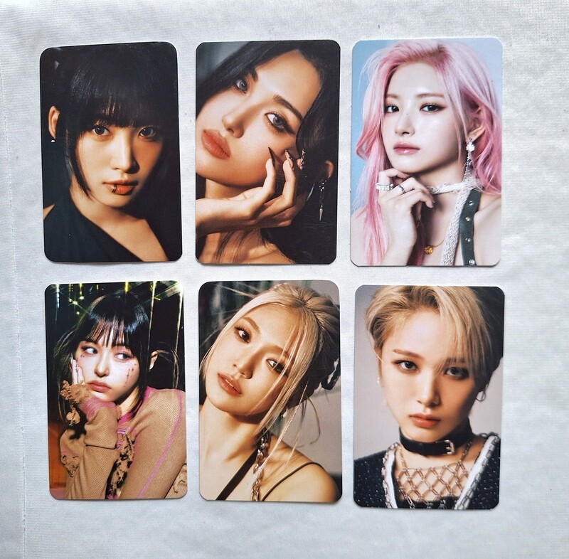 Everglow ‘Slay’  Photocard set!