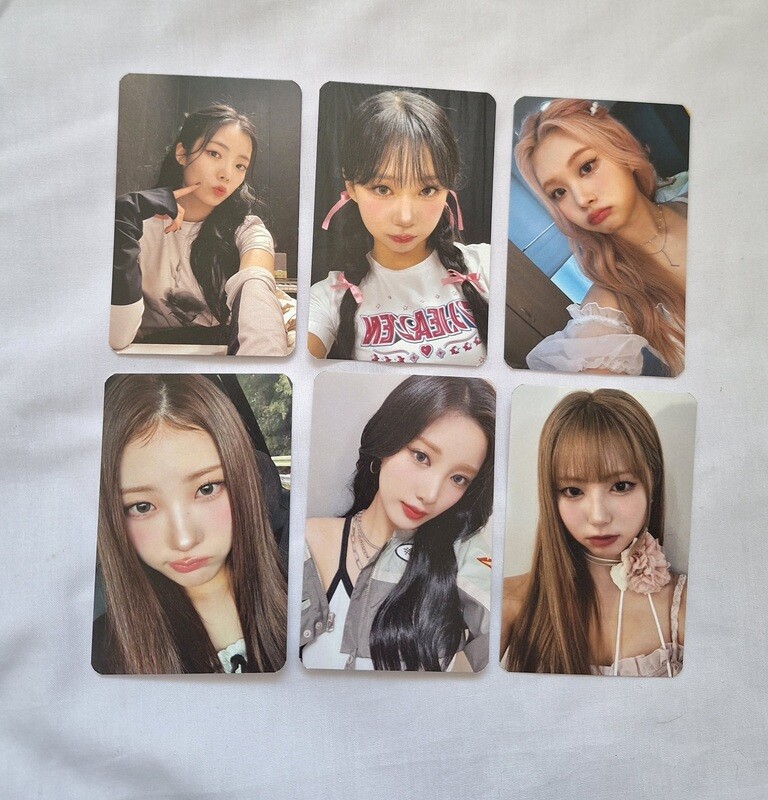 Purple Kiss Photocard set!