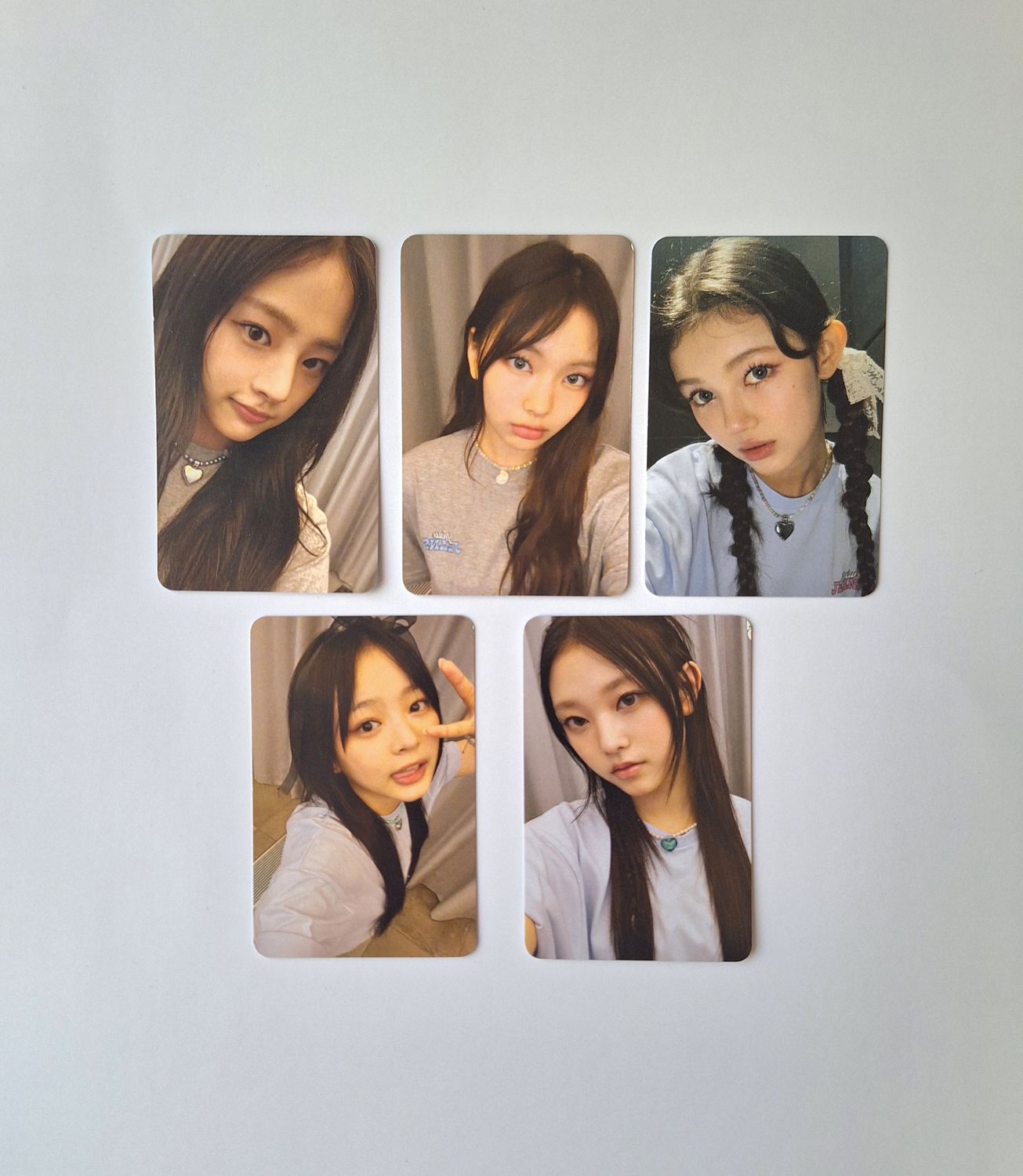 NJZ &#39;Get Up&#39; Fansign Event Selfie (5)’ Photocard set!