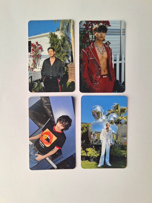 The Rose ‘Coachella’ Photocard set!
