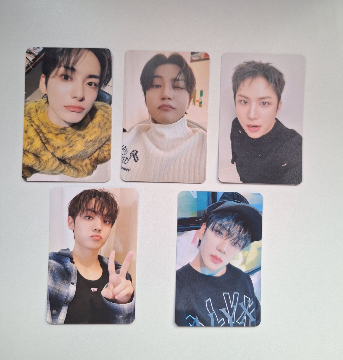 ACE &#39;Anymore&#39; Photocard Set!