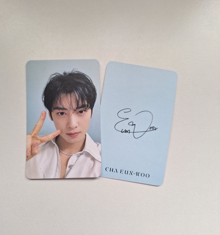 Cha Eunwoo Photocards!