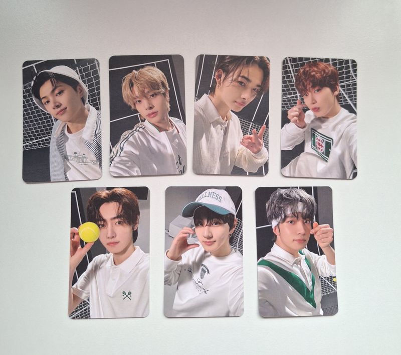 Enhypen &#39;Momentica selca&#39; Photocard Set!