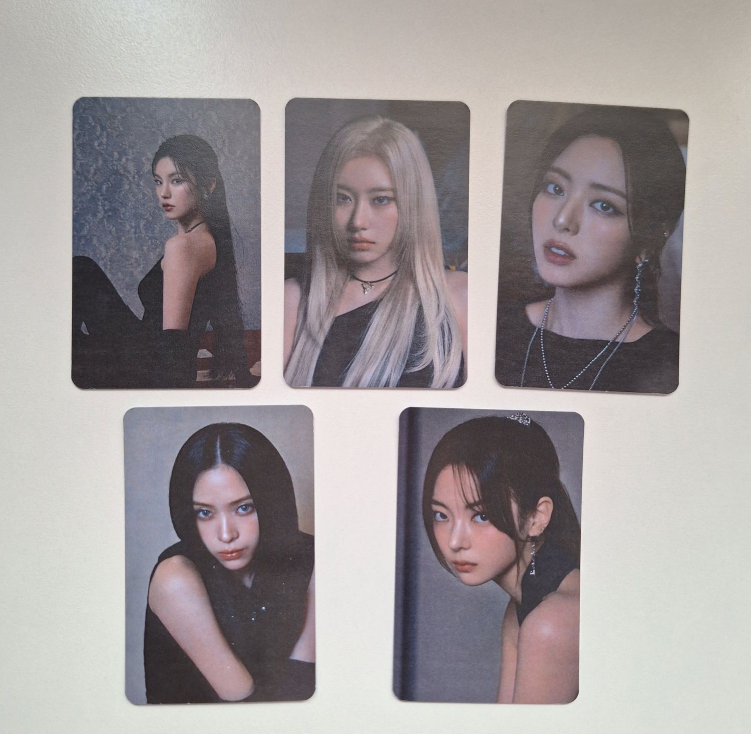 Itzy &#39;Imaginary Friend&#39; Photocard Set!